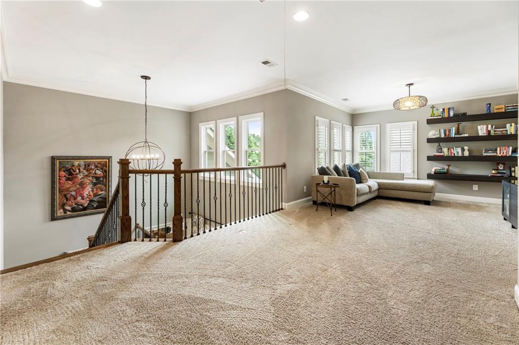 1095 Lunsford Circle