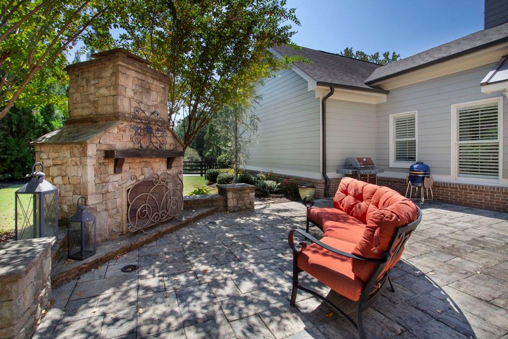1095 Lunsford Circle