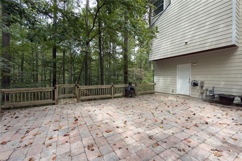 2507 Blaydon Pointe NW