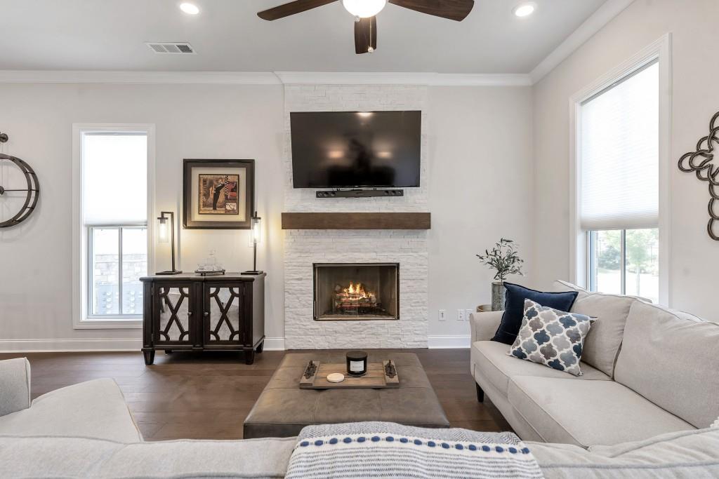 134 Everley Walk