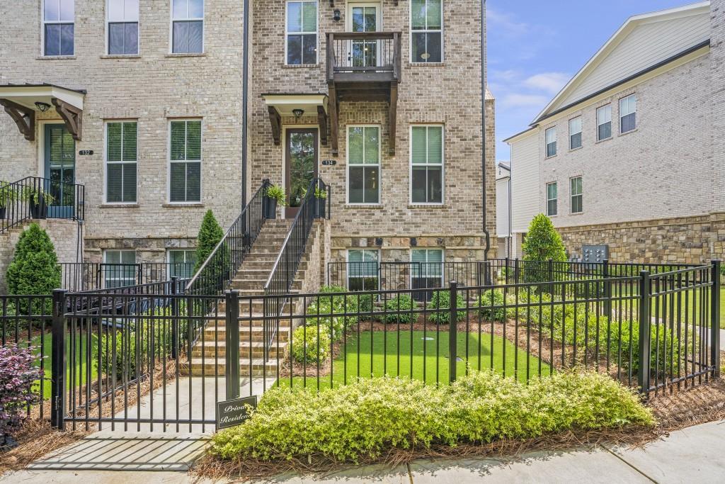 134 Everley Walk