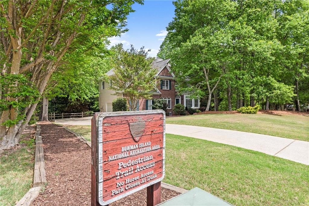 4425 Woodside Court