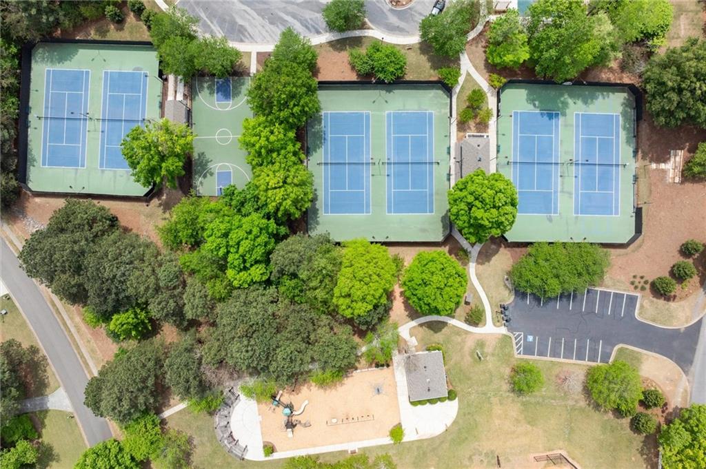 4425 Woodside Court