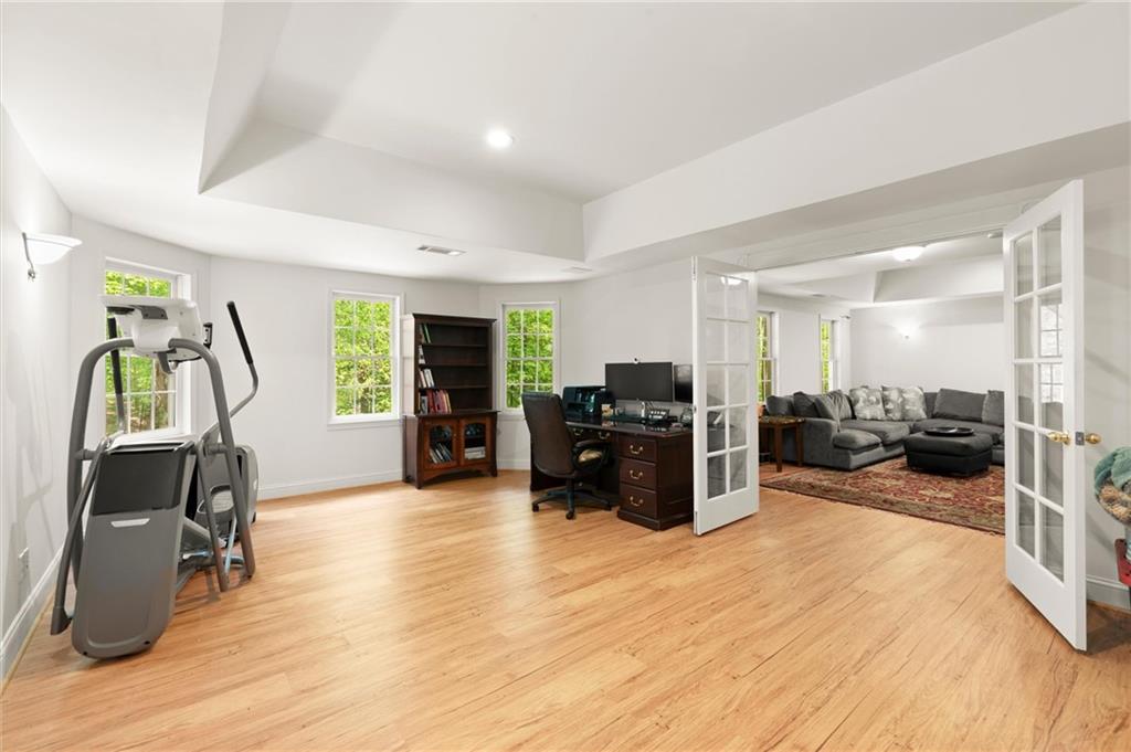 4425 Woodside Court