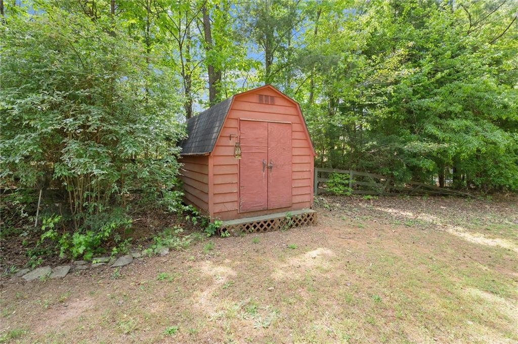 212 Hickory Oak Hollow