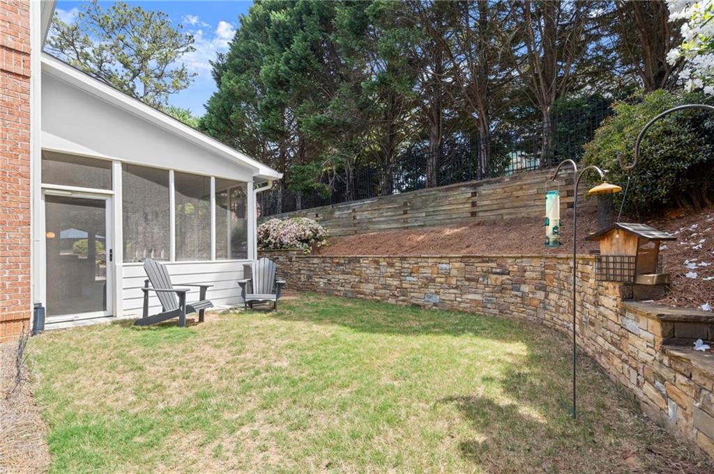 970 Gunter Court