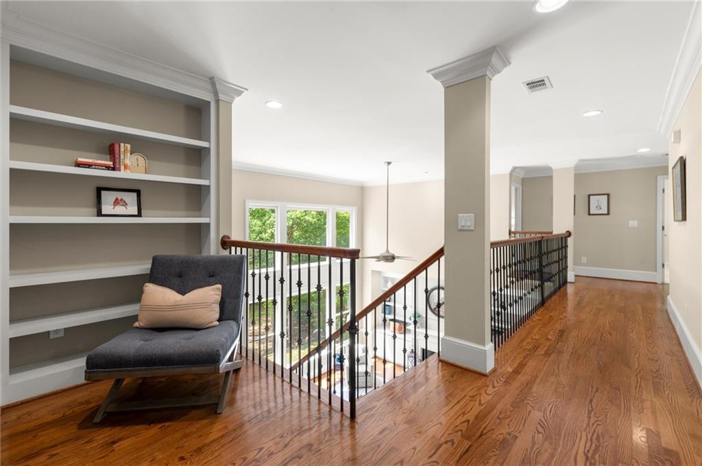 8580 High Hampton