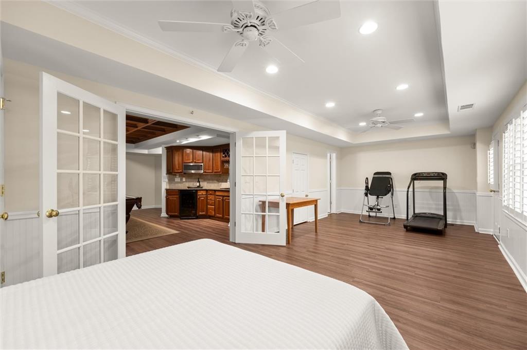 8475 High Hampton