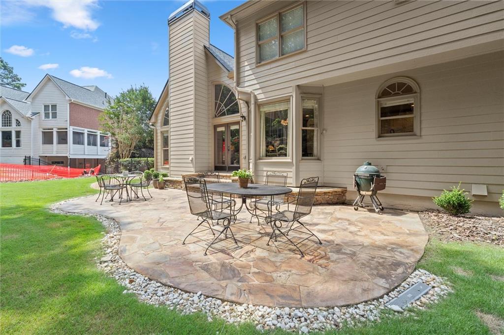 8475 High Hampton