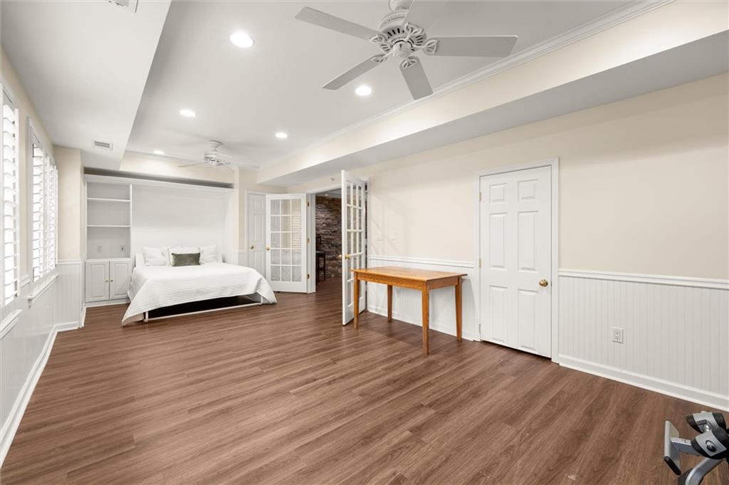 8475 High Hampton
