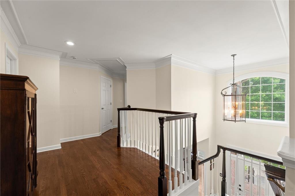 8475 High Hampton