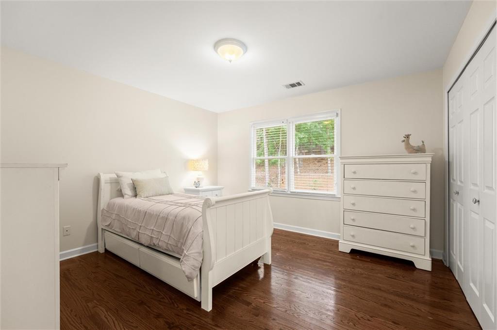 8475 High Hampton