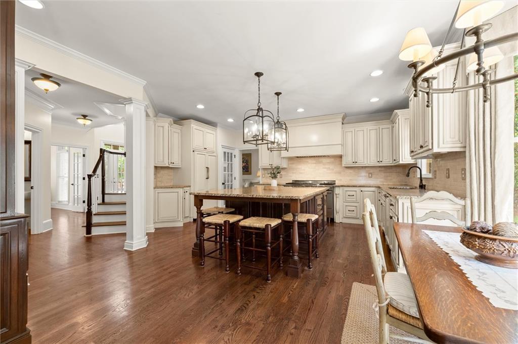 8475 High Hampton