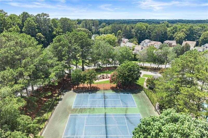 5240 Coacoochee Terrace