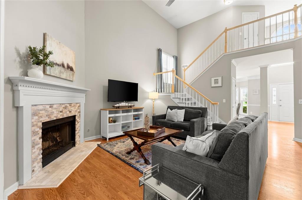 5240 Coacoochee Terrace