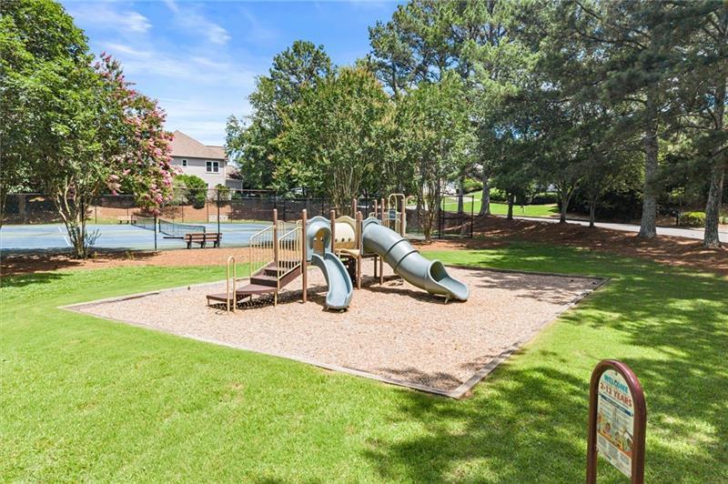 5240 Coacoochee Terrace