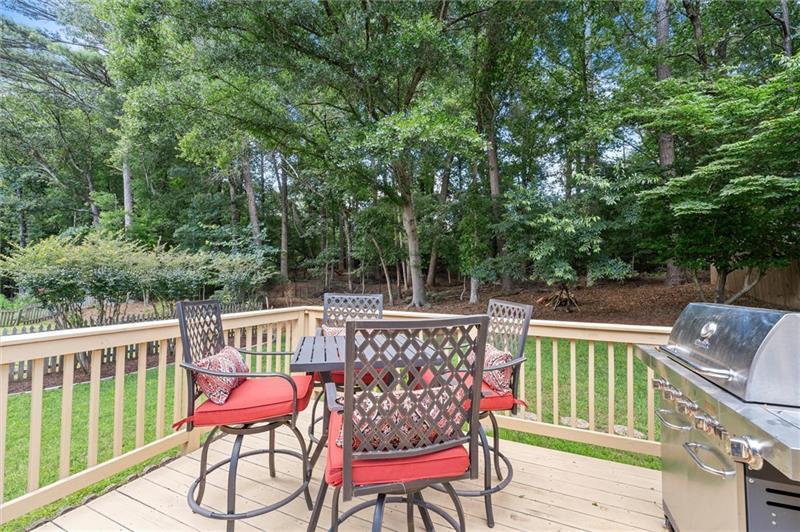 5240 Coacoochee Terrace