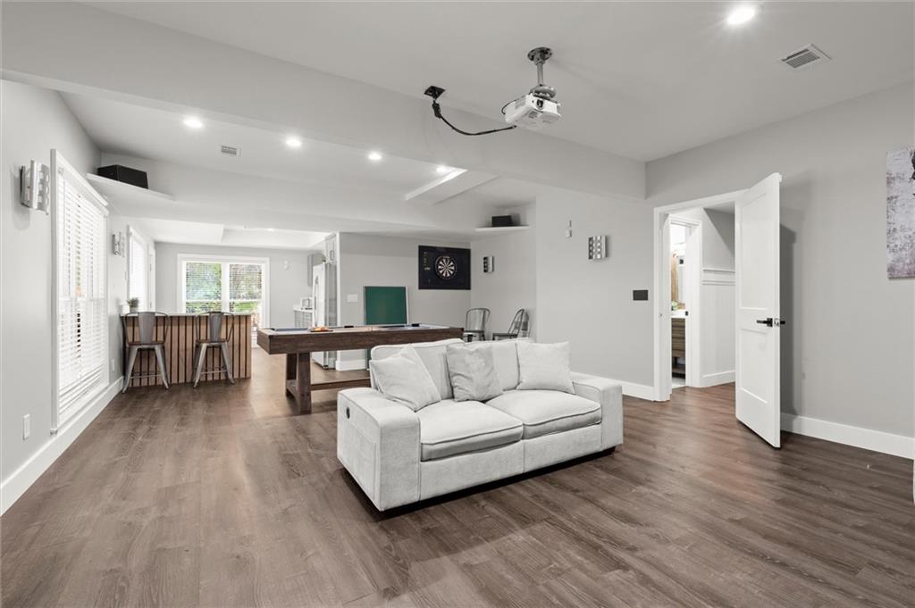 1530 Highview Pines Pass