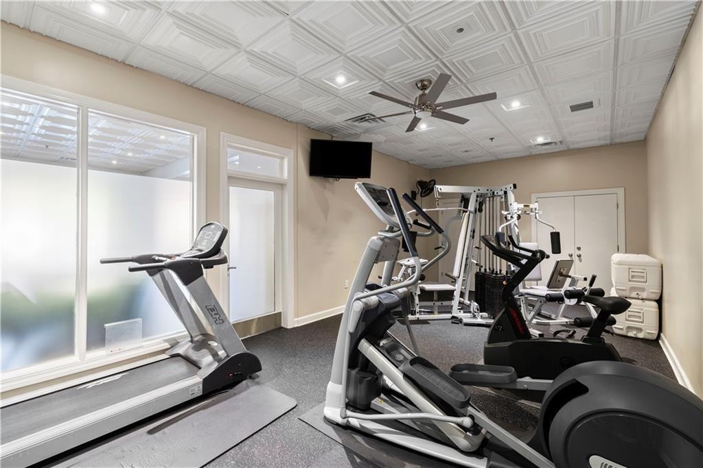 1530 Highview Pines Pass