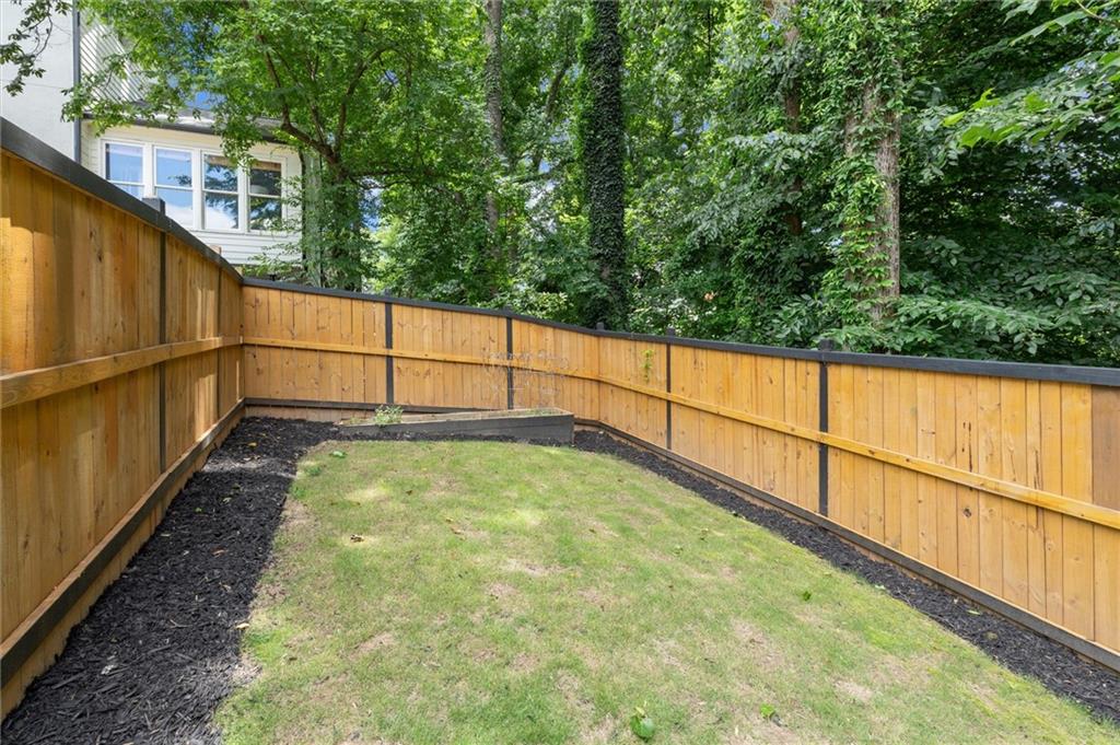 1530 Highview Pines Pass
