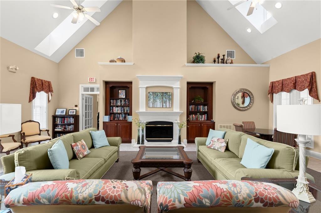 2998 Oakside Circle