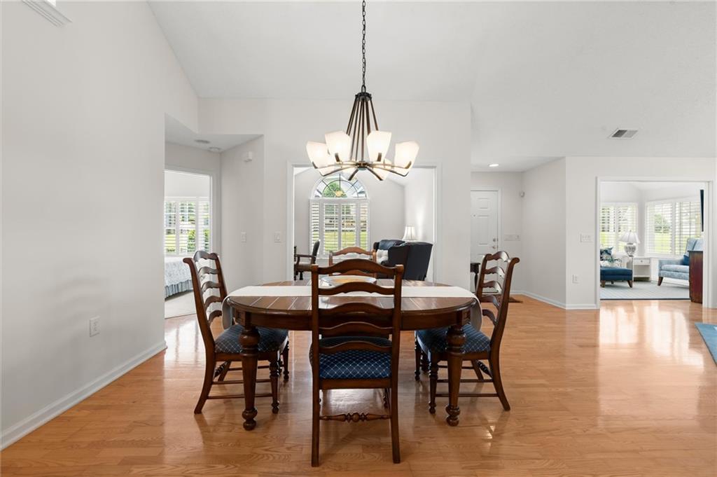 2998 Oakside Circle