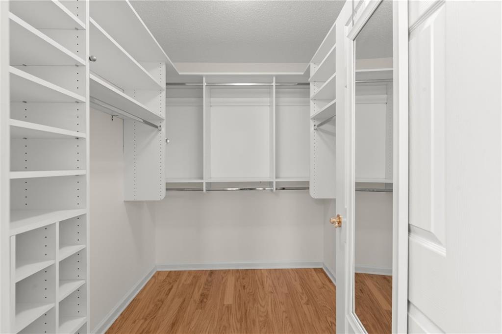 2998 Oakside Circle