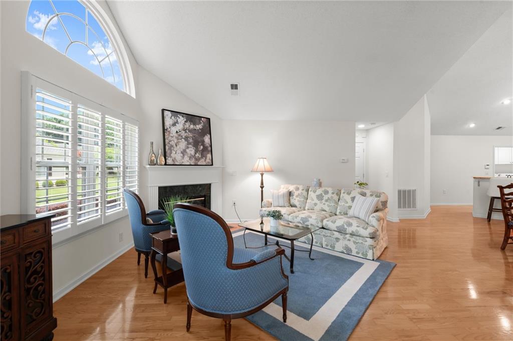 2998 Oakside Circle