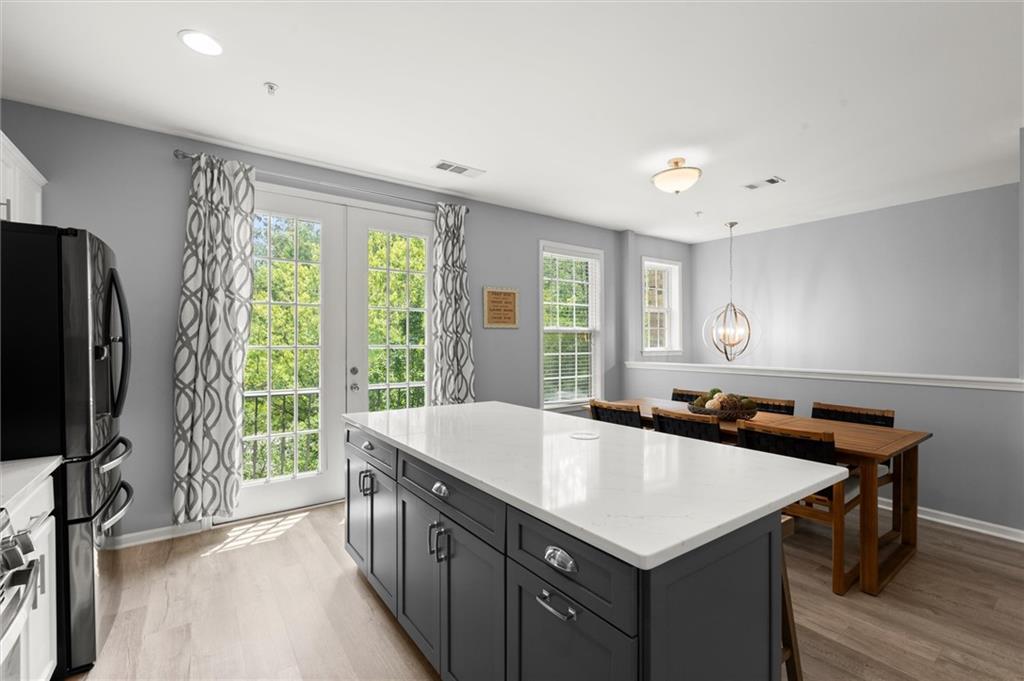 11352 Musette Circle