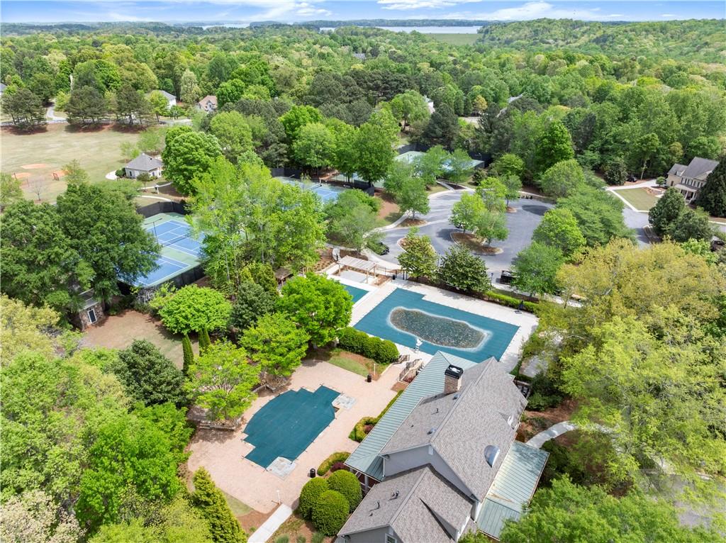 4425 Woodside Court