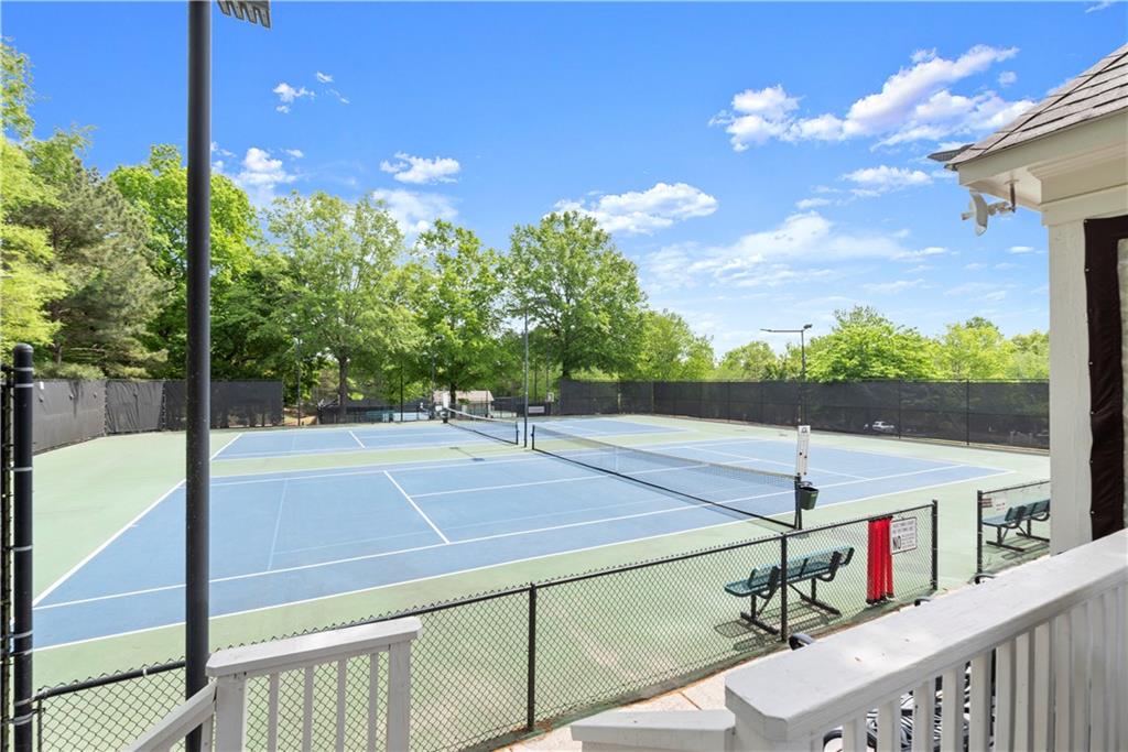 4425 Woodside Court