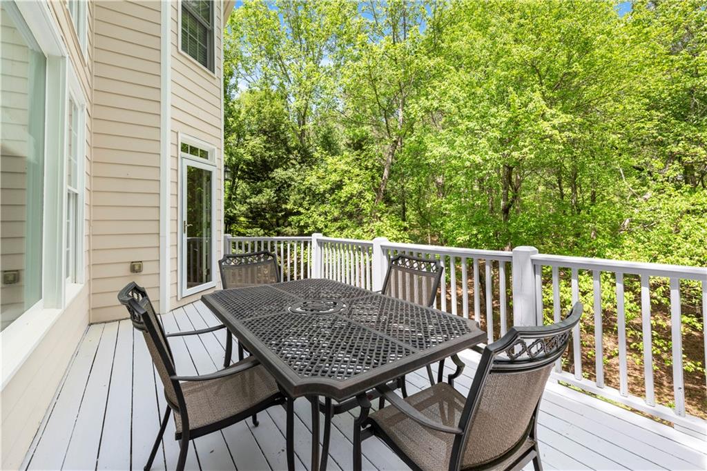 4425 Woodside Court