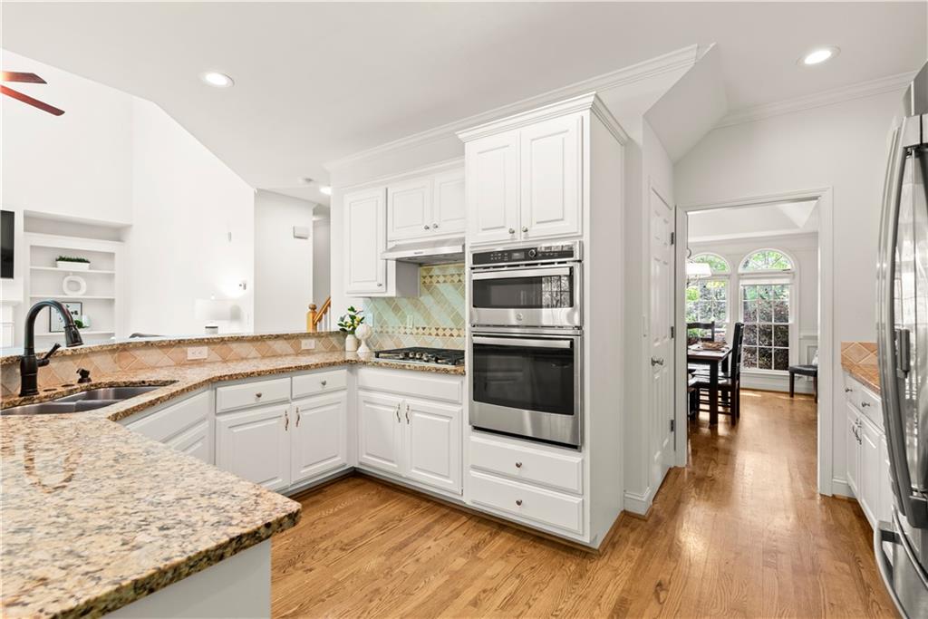 4425 Woodside Court