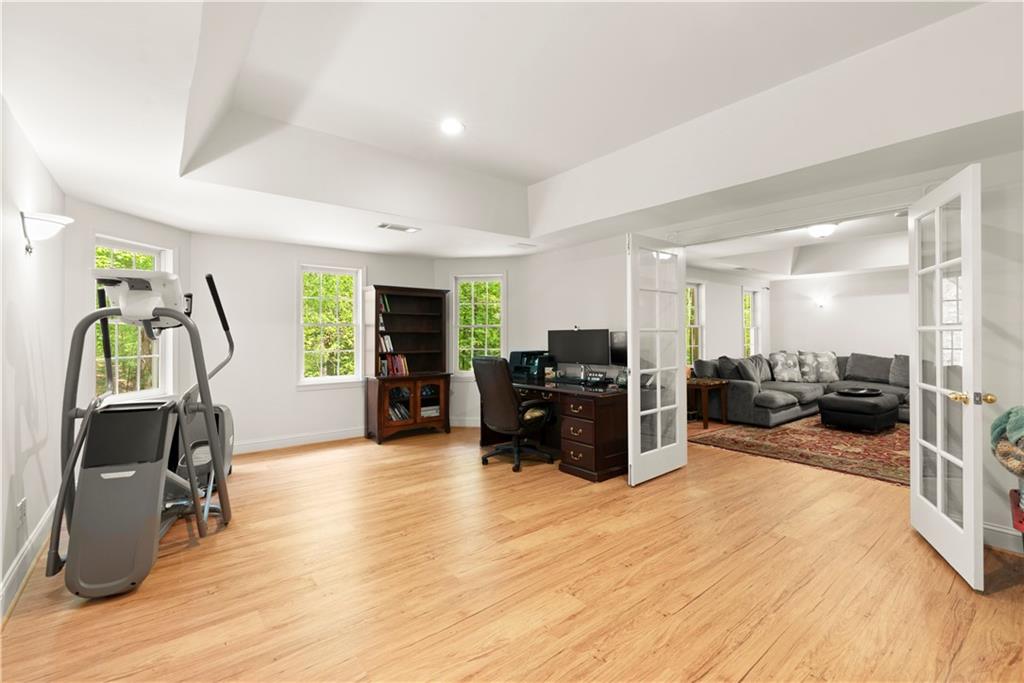 4425 Woodside Court