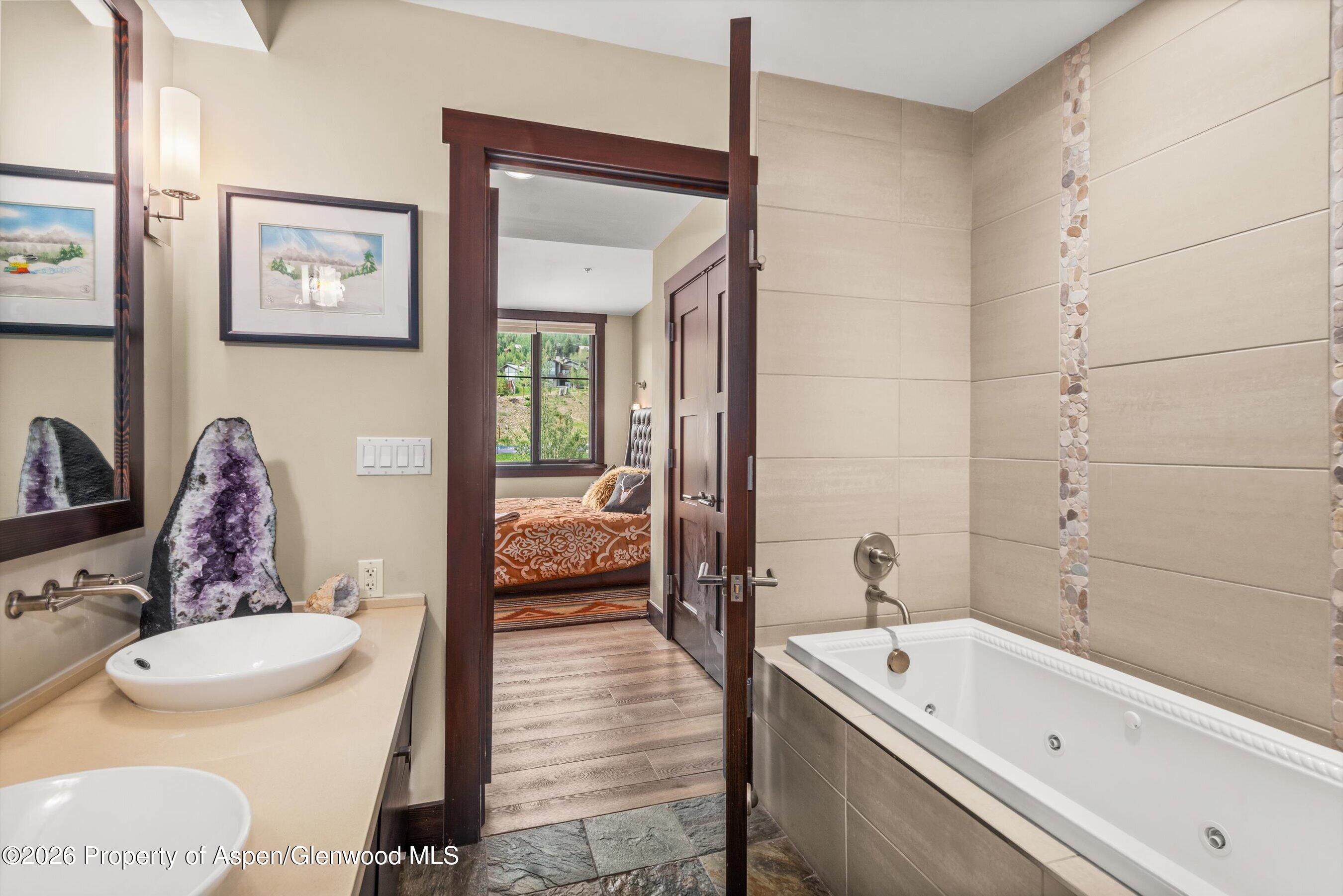 120 Carriage Way 2206