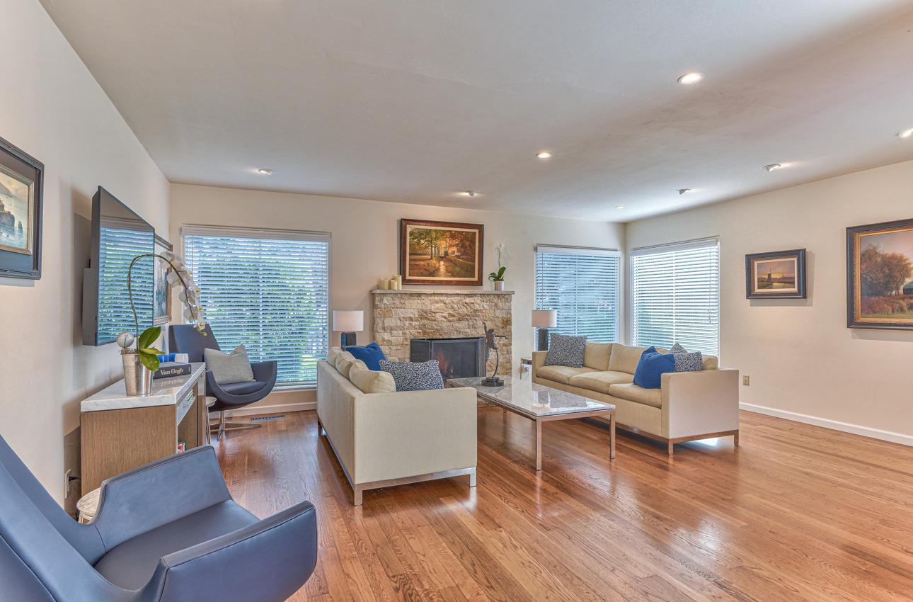 0 Lobos 3 NW of 4th St