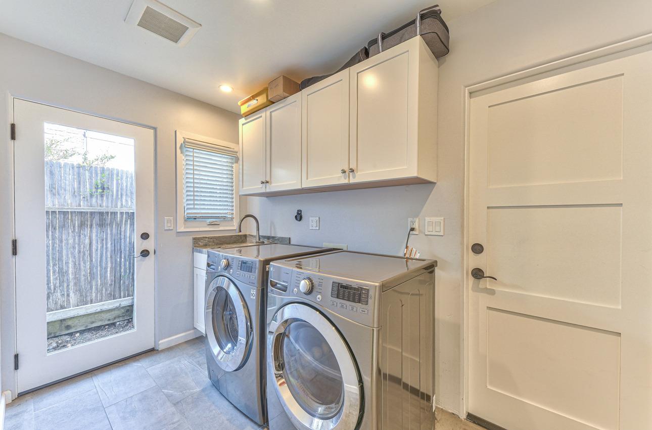 0 Lobos 3 NW of 4th St