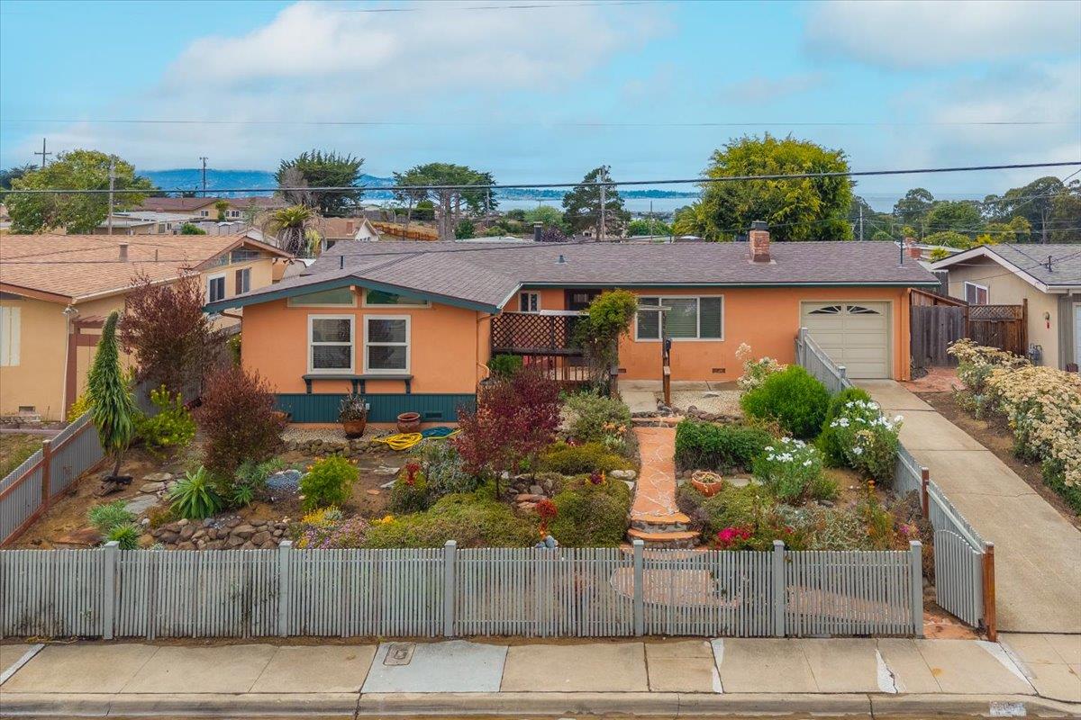 2065 Hacienda Street