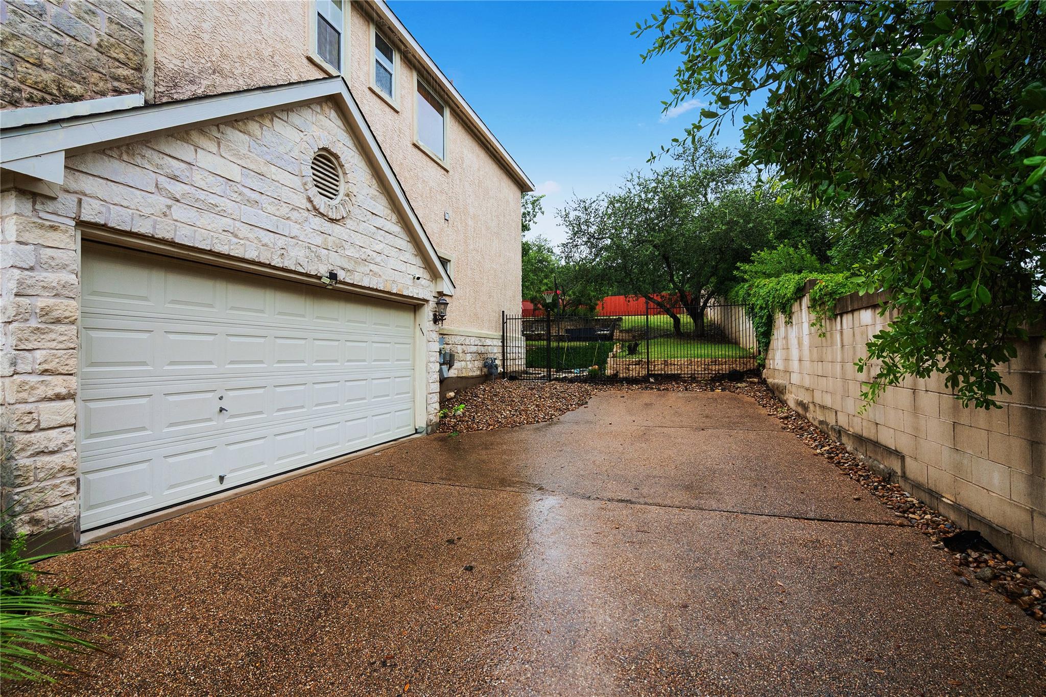 12113 Portobella DR photo 38