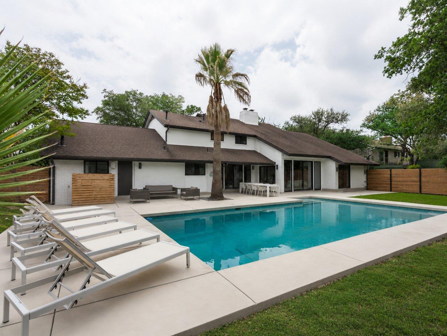 4502 Mountain Path DR