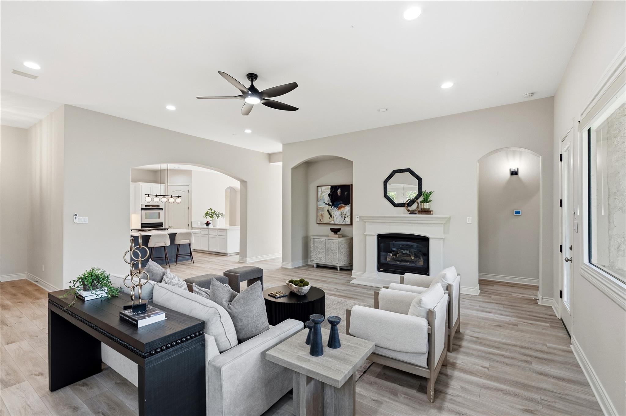 4331 Canoas DR