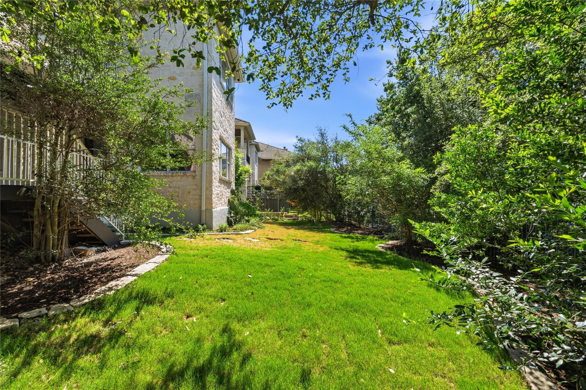 4331 Canoas DR