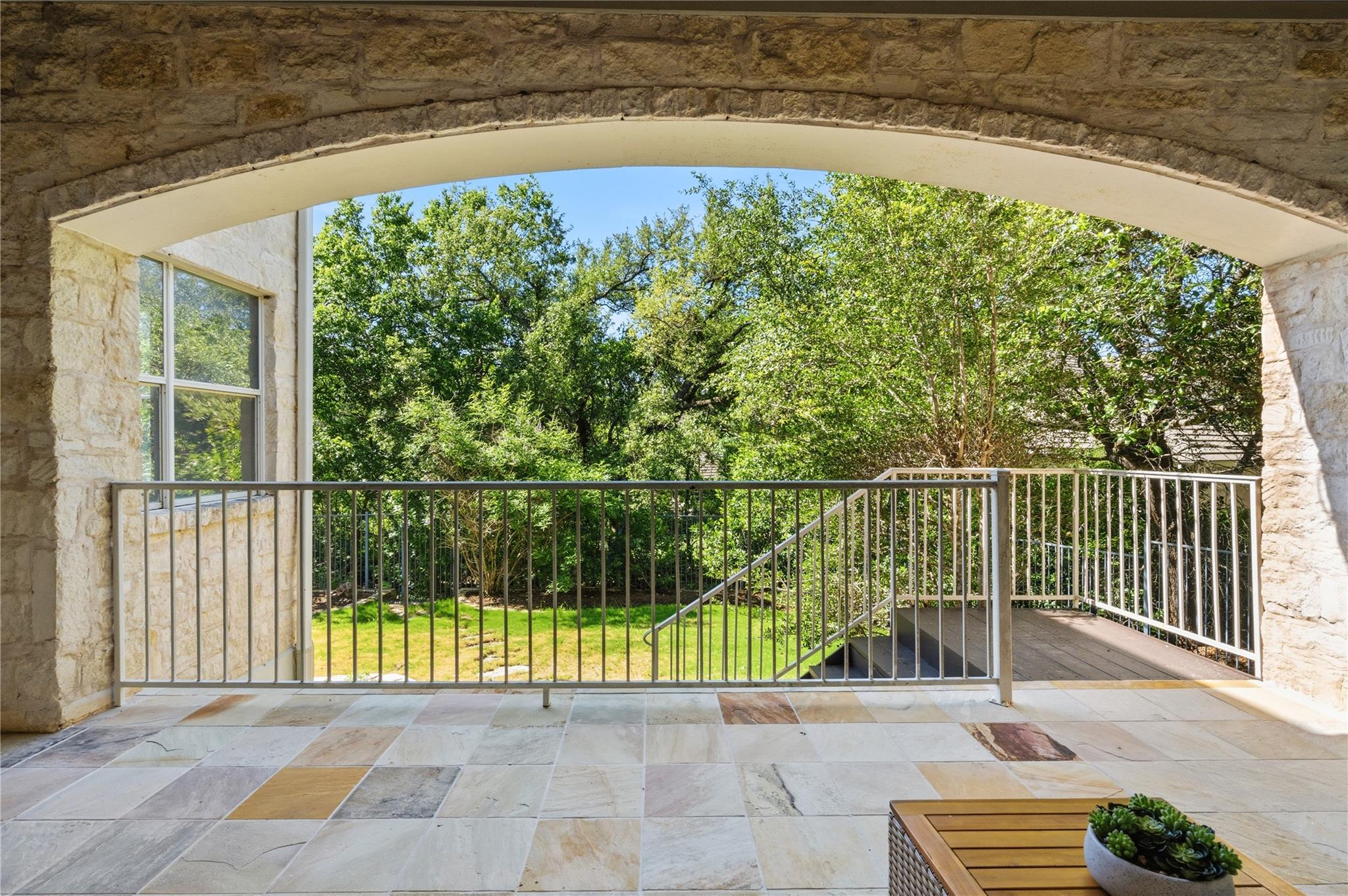 4331 Canoas DR