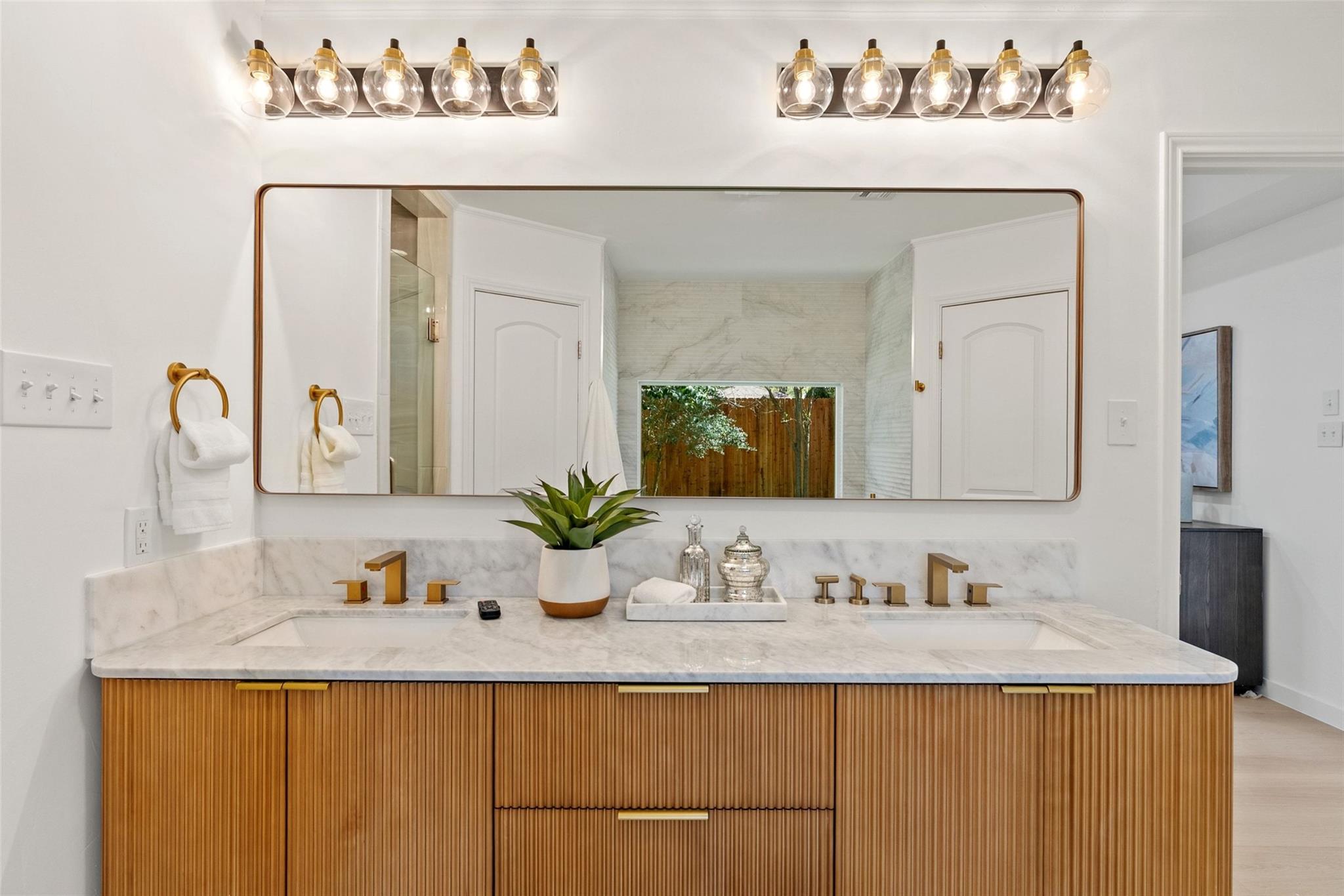 11100 Wintergreen HL