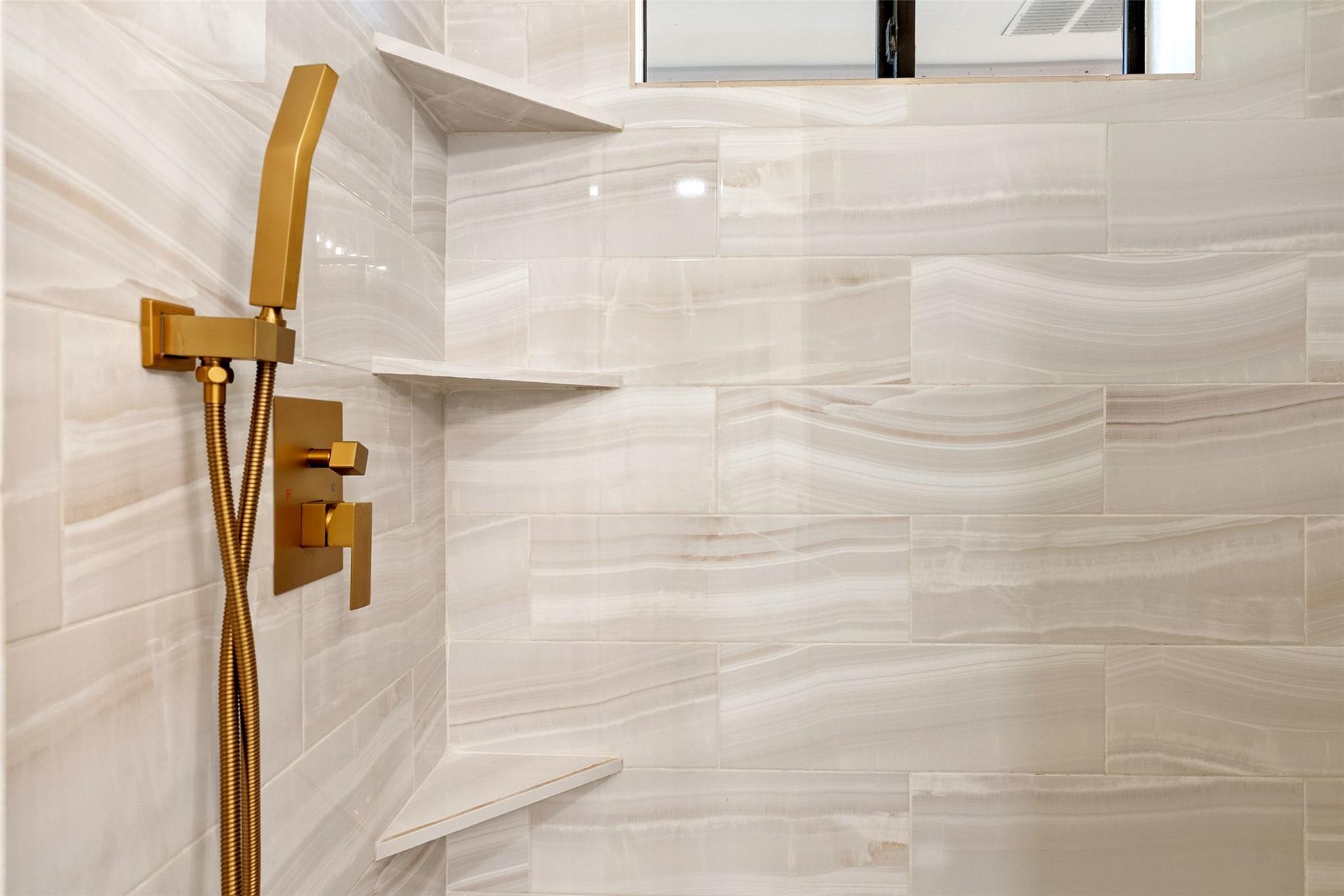 11100 Wintergreen HL