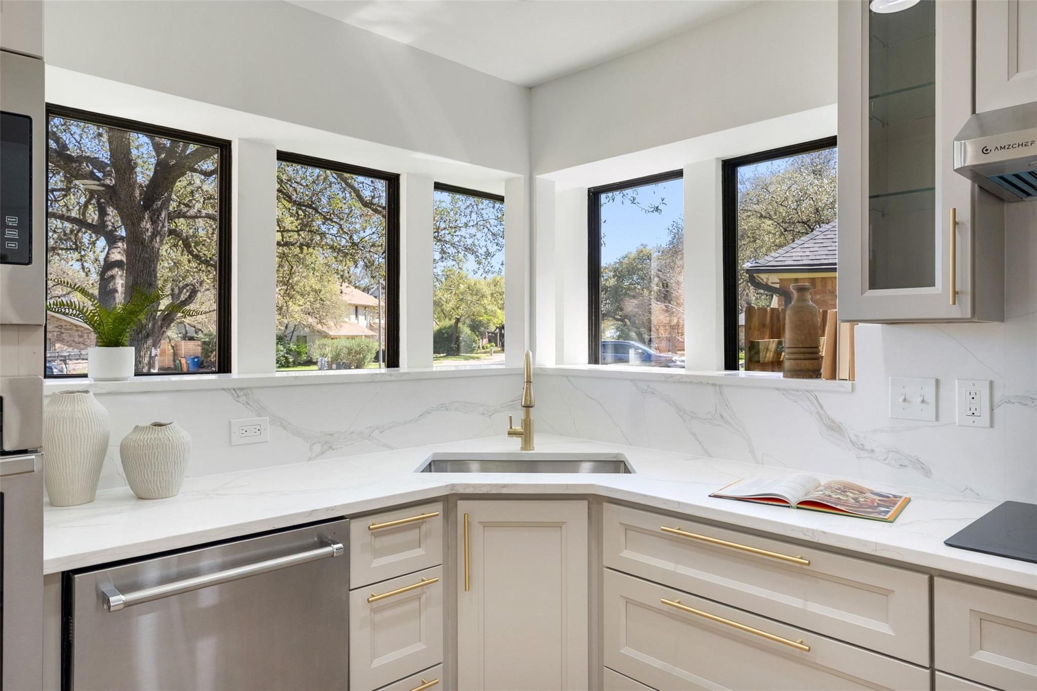 11100 Wintergreen HL