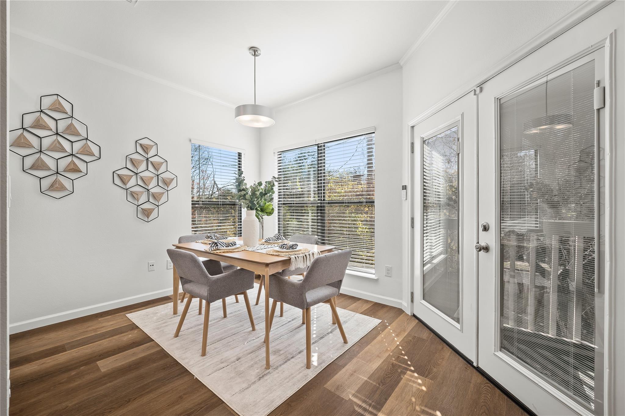 6501 COLUMBIA OAKS CT # D8