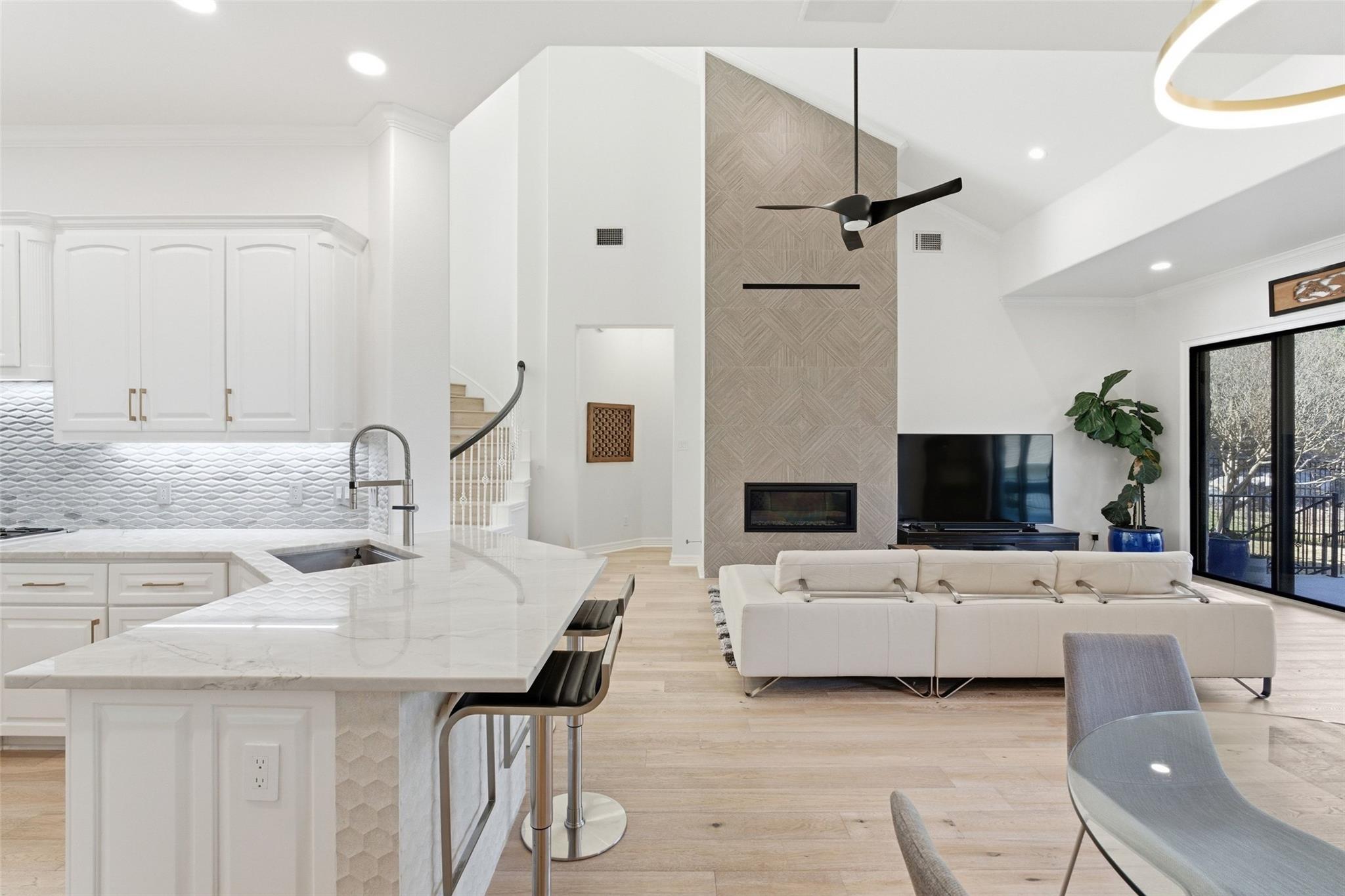 3979 River Place BLVD