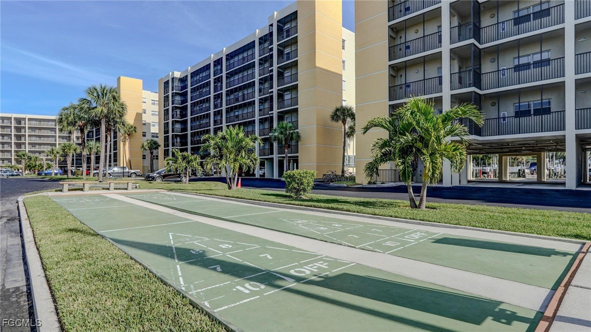 4431 Bay Beach LN 543