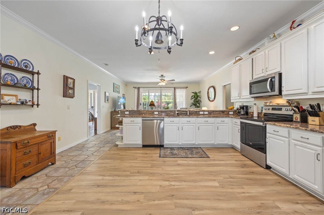 11062 Lakeland CIR